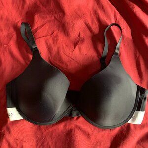 Knotty Knickers black underwire bra 40ddd